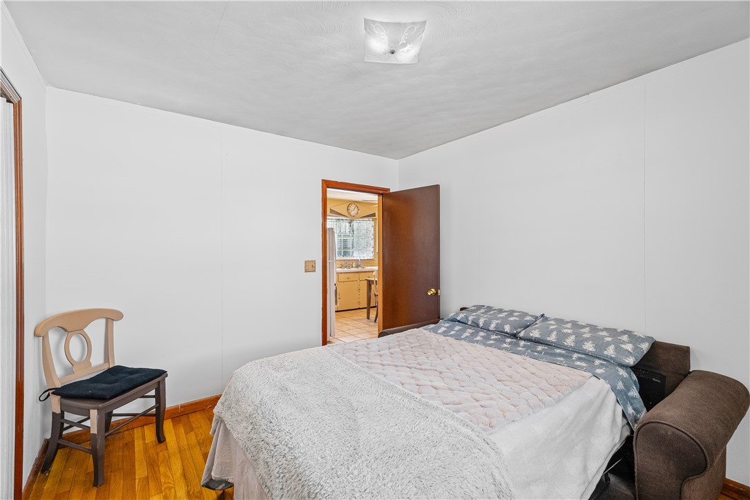 53 Samuel Avenue Pawtucket, RI 02860 - Photo 15 of 39