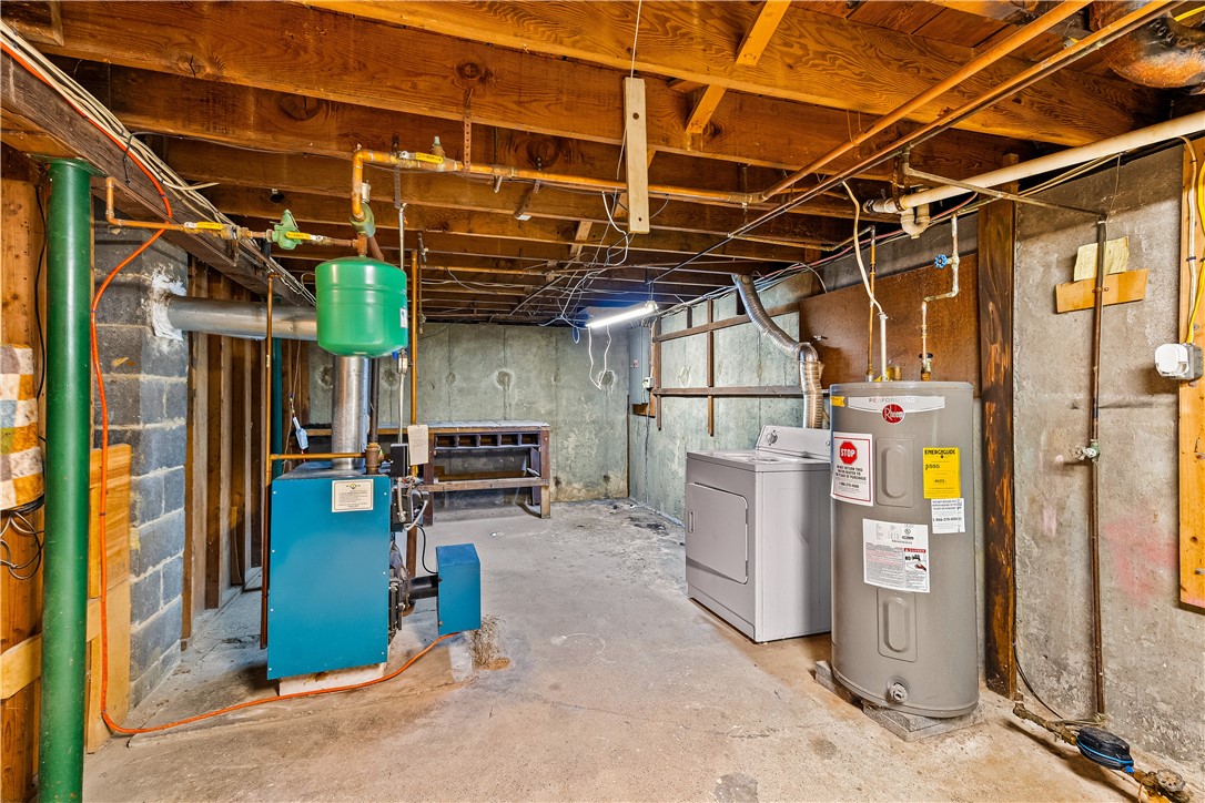 53 Samuel Avenue Pawtucket, RI 02860 - Photo 27 of 39