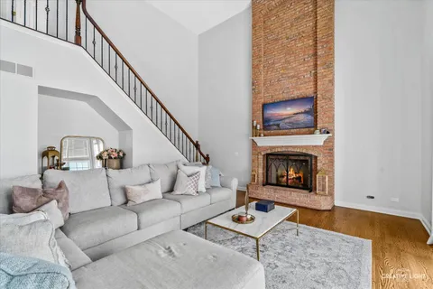 $915,000 | 3N890 Emily Dickinson Lane, St. Charles, IL 60175