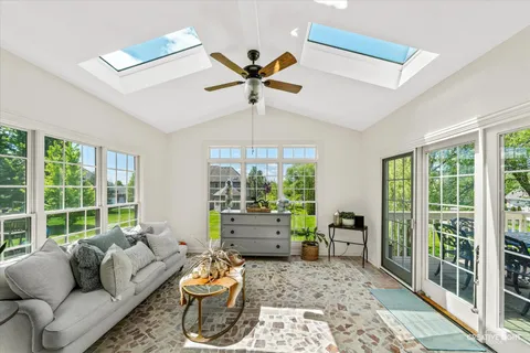 $915,000 | 3N890 Emily Dickinson Lane, St. Charles, IL 60175
