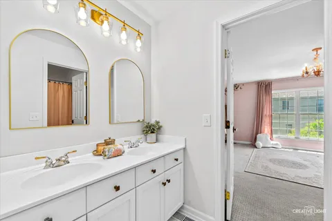 $915,000 | 3N890 Emily Dickinson Lane, St. Charles, IL 60175