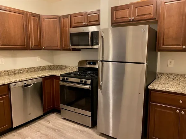 $3,050 | 97 Chester Street, Unit S2, Boston, MA 02134