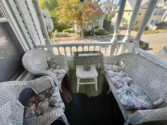 $775,000 | 883 Union Street, Manchester, NH 03104