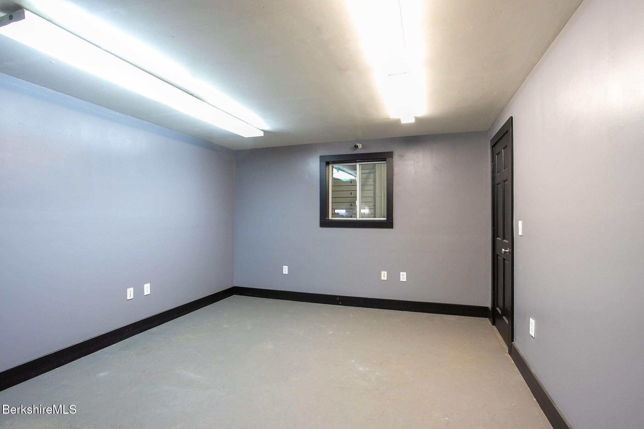 11 Roger Road Great Barrington, MA 01230 - Photo 16 of 20 an empty room with windows