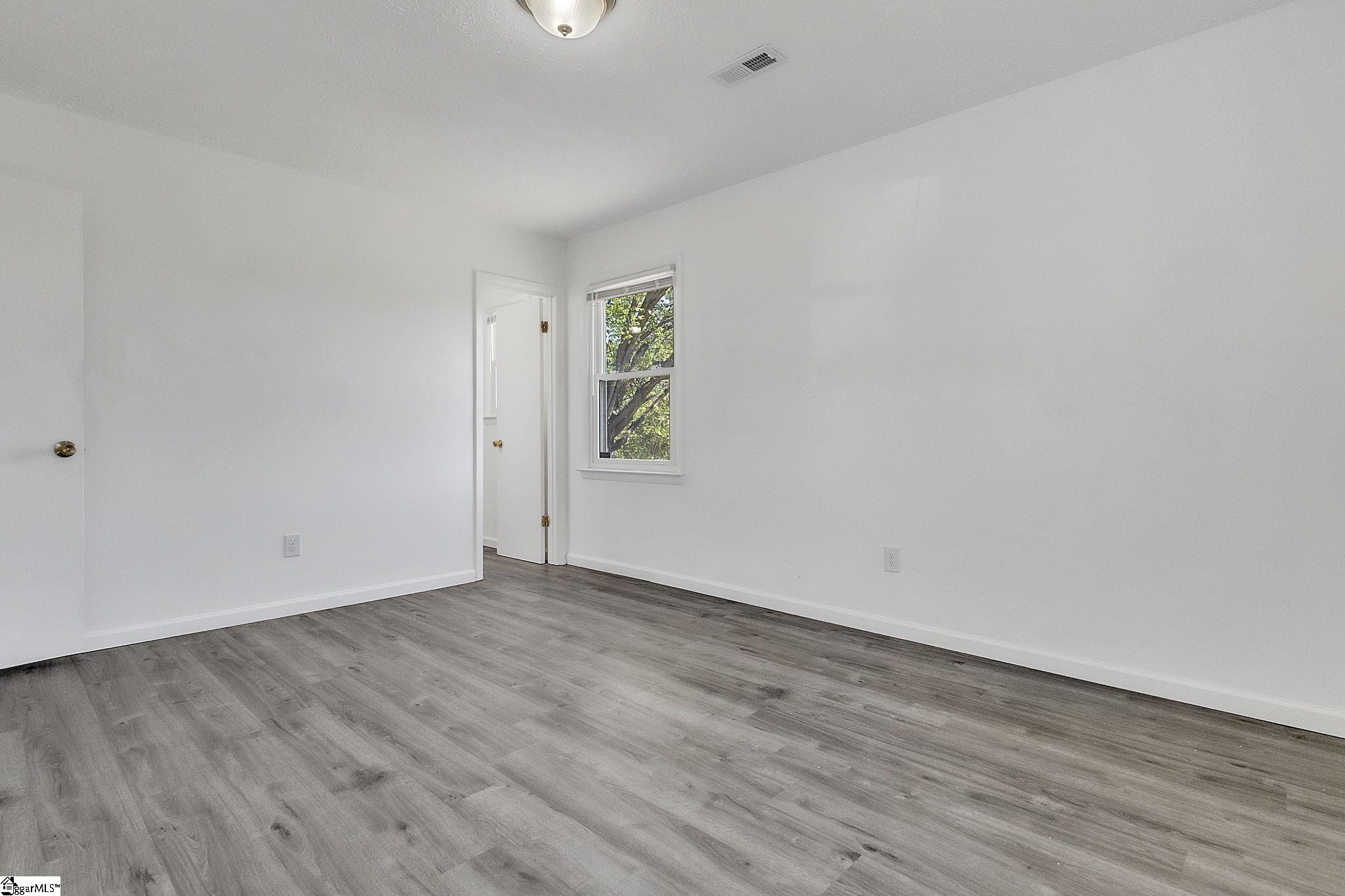 2312 Old Williamston Road Anderson, SC 29621 - Photo 15 of 25