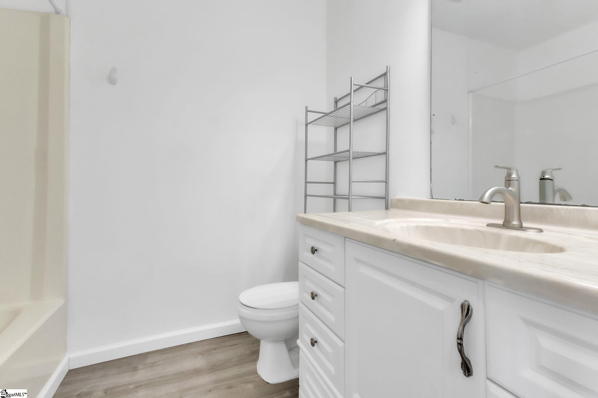 2312 Old Williamston Road Anderson, SC 29621 - Photo 17 of 25