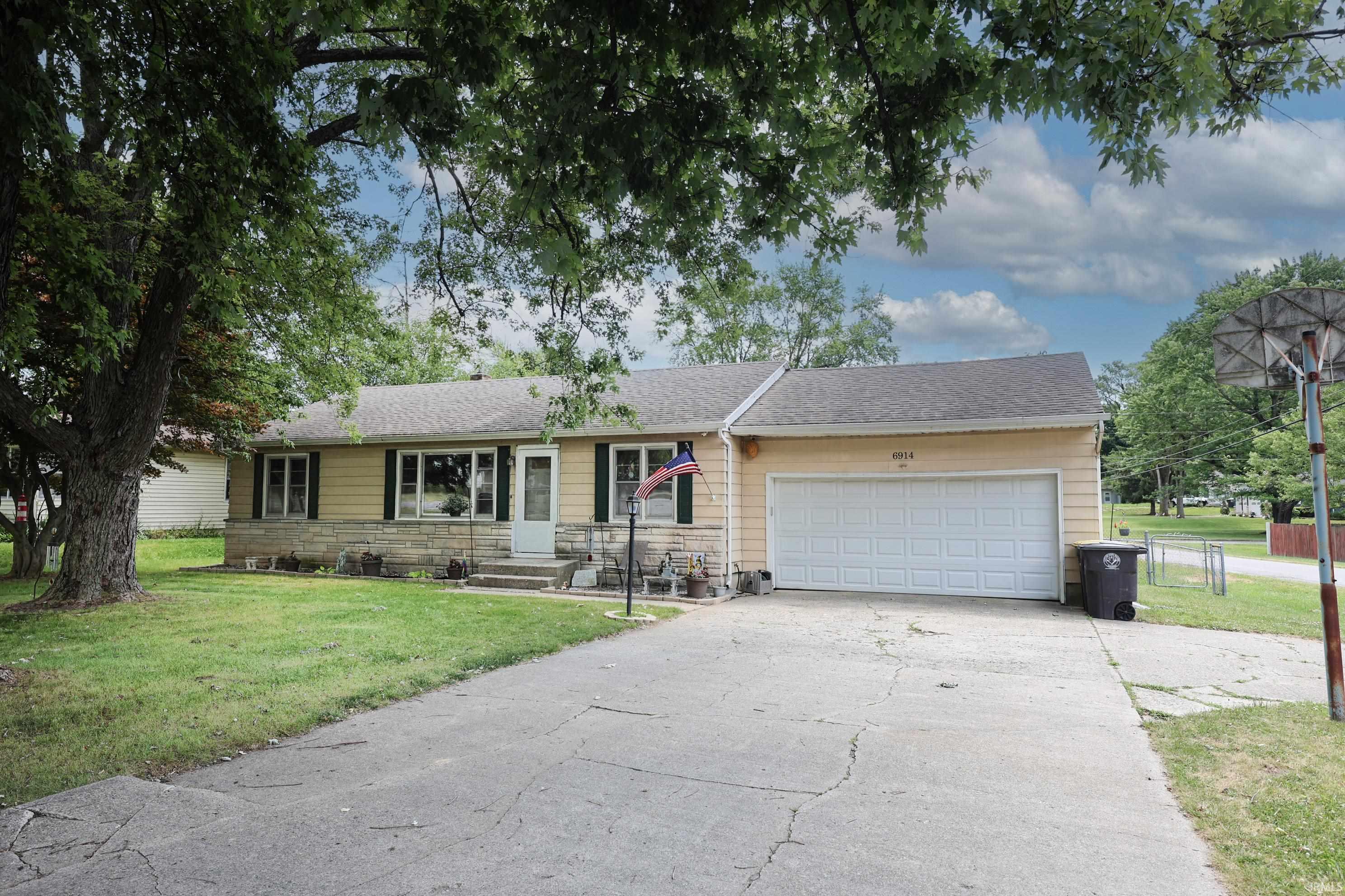 6914 St Joe Road Fort Wayne, IN 46835 - Photo 1 of 34 Gallery Image 1