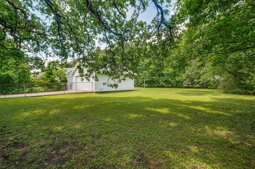 1026 South Sam Houston Road Mesquite, TX 75149 - Photo 33 of 39