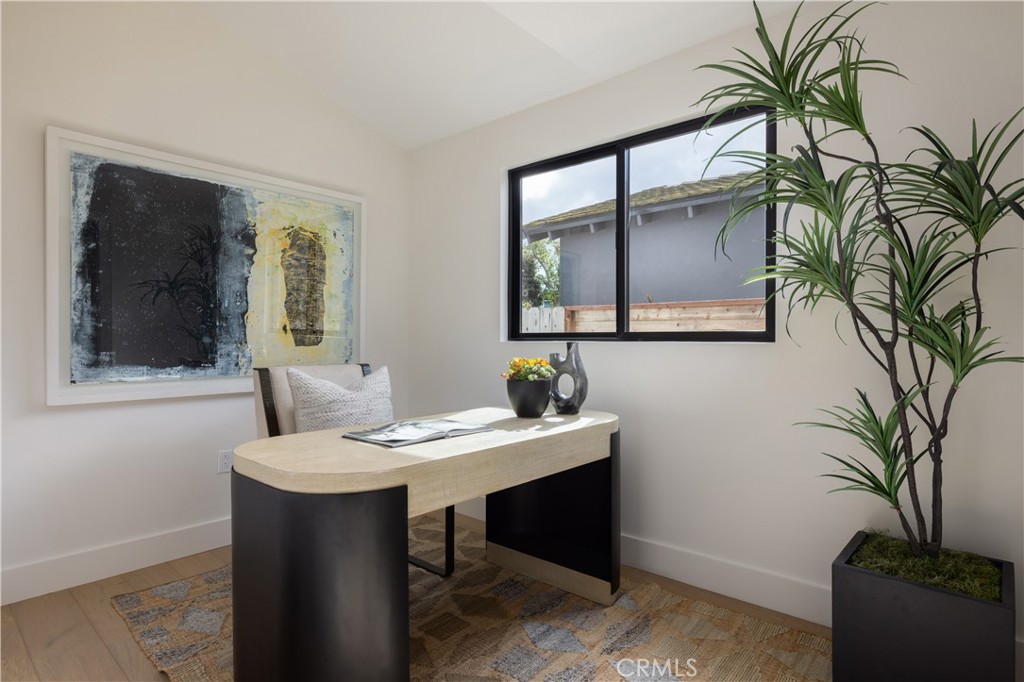 2384 Fordham Drive Costa Mesa, CA 92626 - Photo 18 of 20