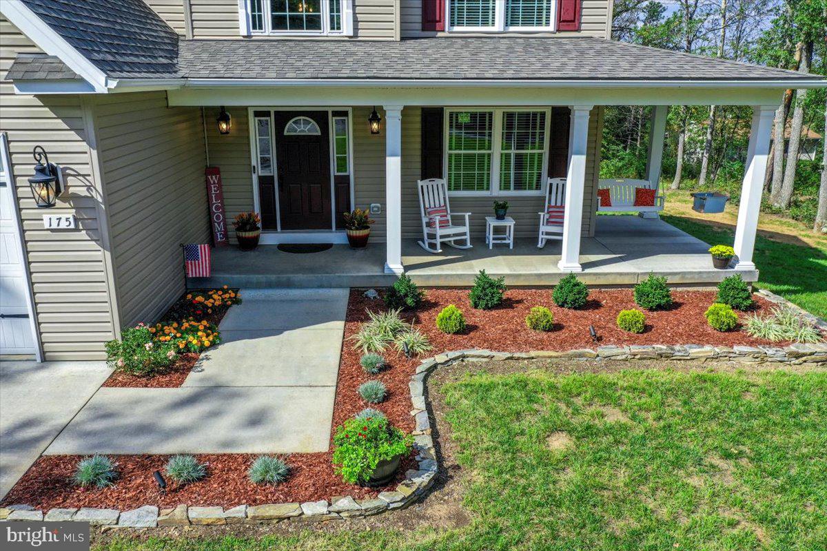 175 Lower View Road Strasburg, VA 22657 - Photo 7 of 100 Landscaping