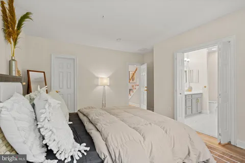 $1,275,000 | 8609 Terrace Garden Way, Bethesda, MD 20814