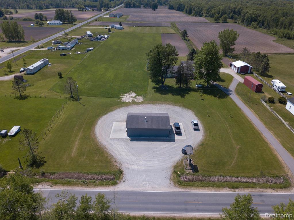 3960 Estey Road Rhodes, MI 48652 - Photo 8 of 71