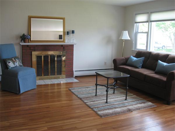 9 Manomet Road Peabody, MA 01960 - Photo 6 of 19 Gallery Image 6