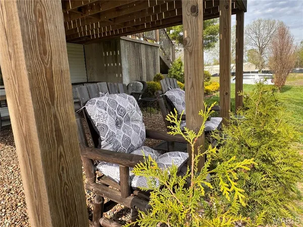 $219,900 | 415 South 11th Street, Louisiana, MO 63353
