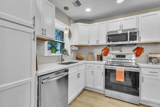 $415,000 | 1826 Peyton Drive, Pensacola, FL 32503