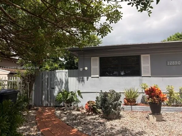$1,550 | 12890 Northeast Miami Court, North Miami, FL 33161