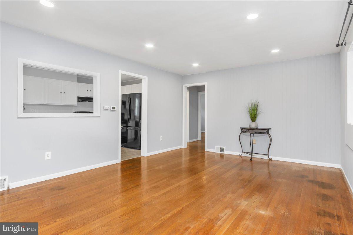 18331 College Road Hagerstown, MD 21740 - Photo 5 of 24 Gallery Image 5