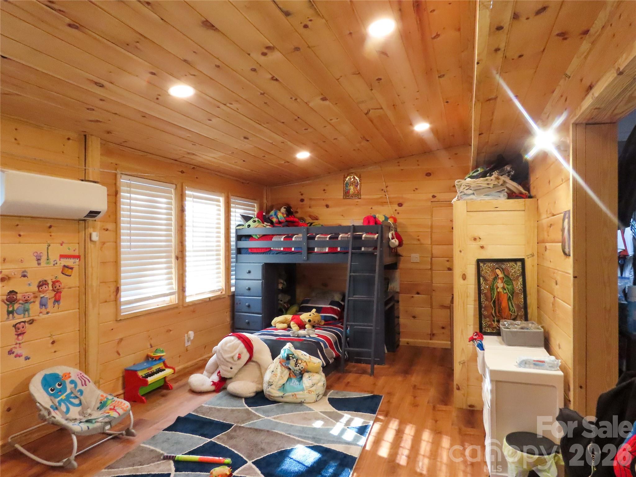 214 West Springs Street Lancaster, SC 29720 - Photo 20 of 33 a bed room with a bed and a window