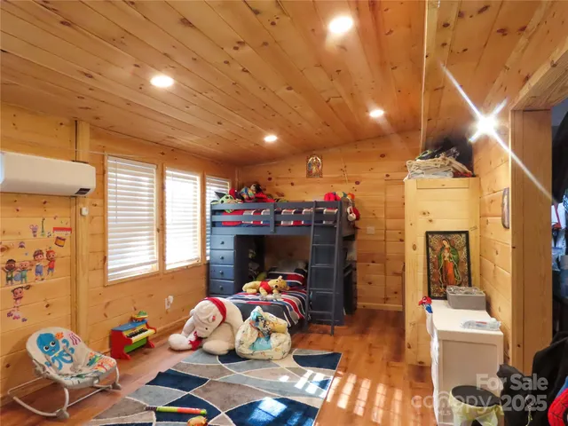 a view of a workspace with furniture