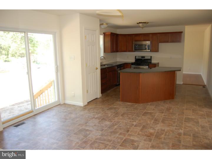 11 Mill Road Hamilton, NJ 08620 - Photo 5 of 14