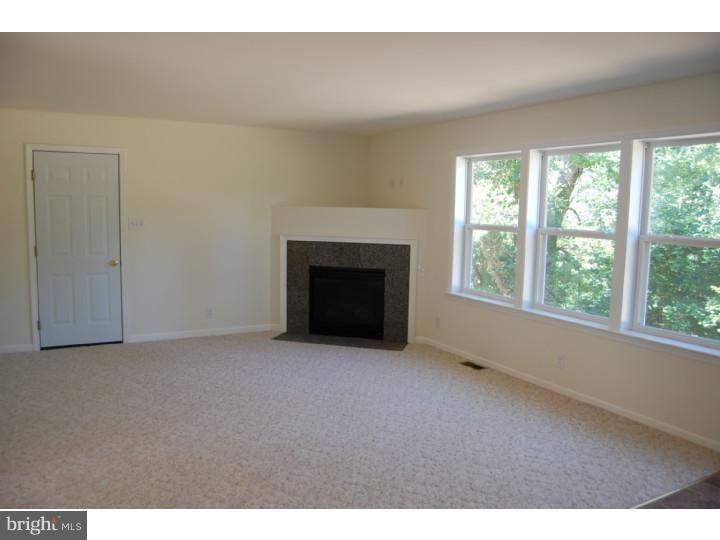 11 Mill Road Hamilton, NJ 08620 - Photo 6 of 14 Family Room