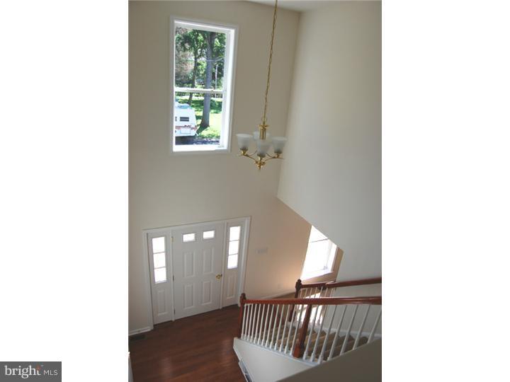11 Mill Road Hamilton, NJ 08620 - Photo 8 of 14 Foyer