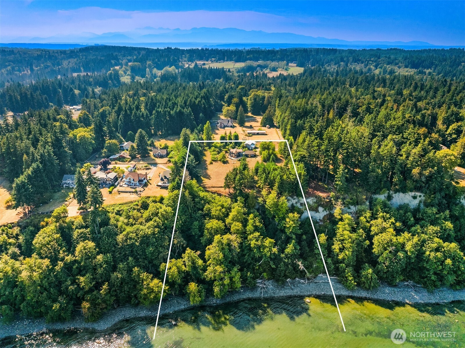 34258 Pilot Point Road Northeast Kingston, WA 98346 - Photo 33 of 35 Gallery Image 33