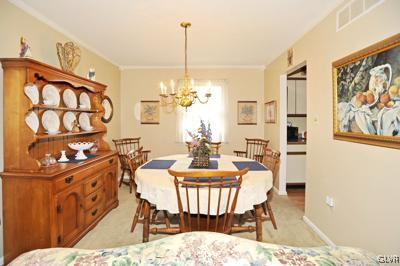 1655 Middle Road Bethlehem, PA 18017 - Photo 8 of 24 Gallery Image 8