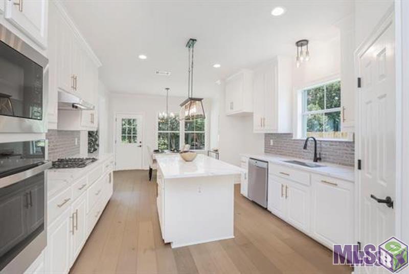 230 East Woodgate Court Baton Rouge, LA 70808 - Photo 5 of 10