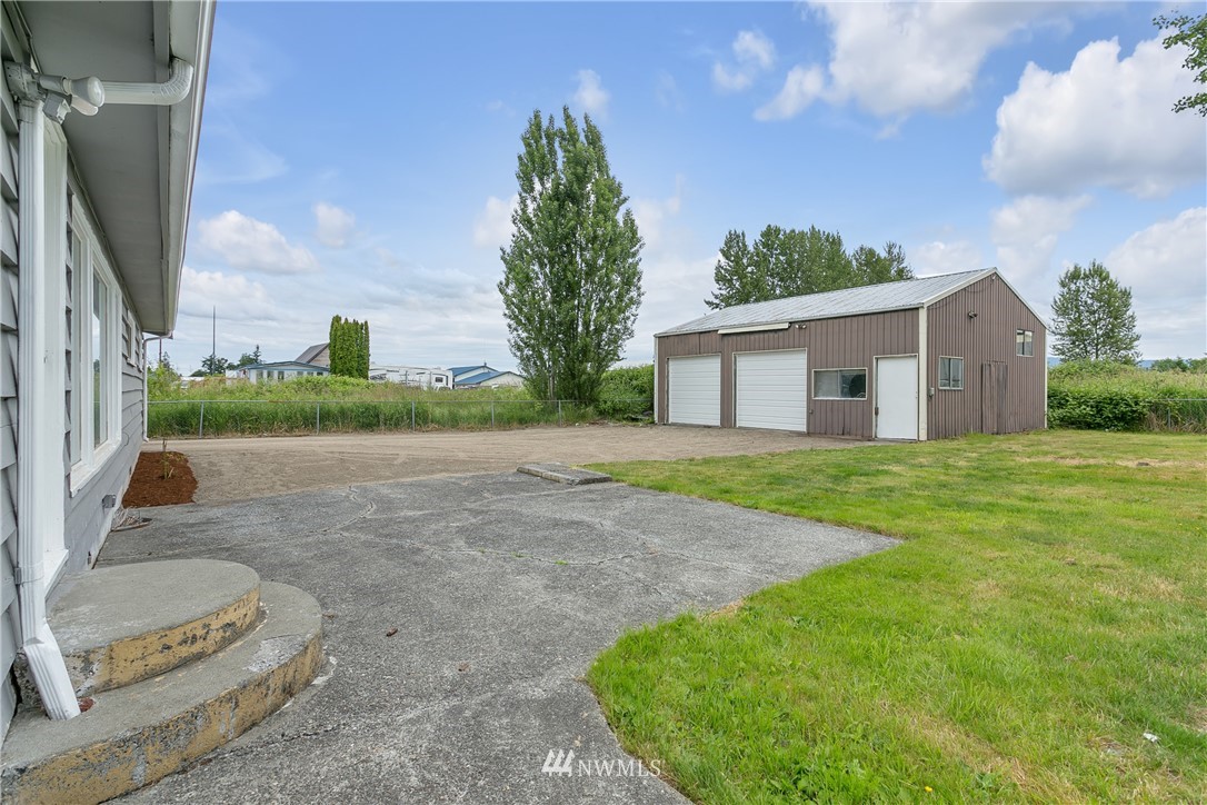5992 Guide Meridian Bellingham, WA 98226 - Photo 23 of 34