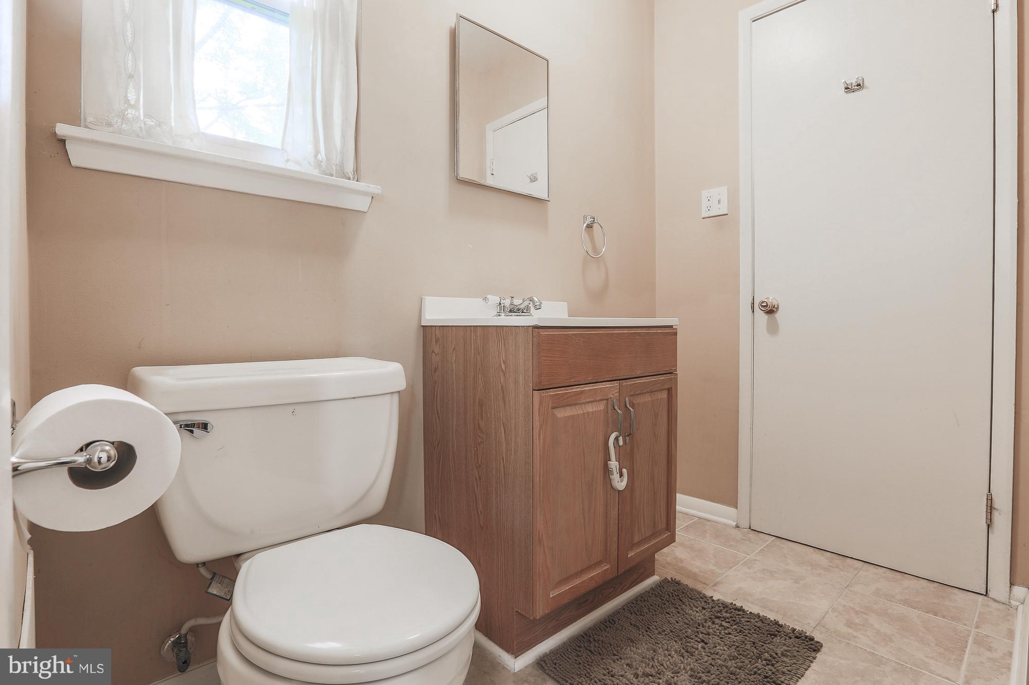 1920 Greengage Road Baltimore, MD 21244 - Photo 21 of 25 Attached Master Bath