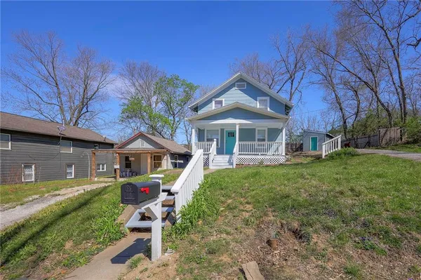 $165,000 | 8716 Lexington Avenue, Independence, MO 64053