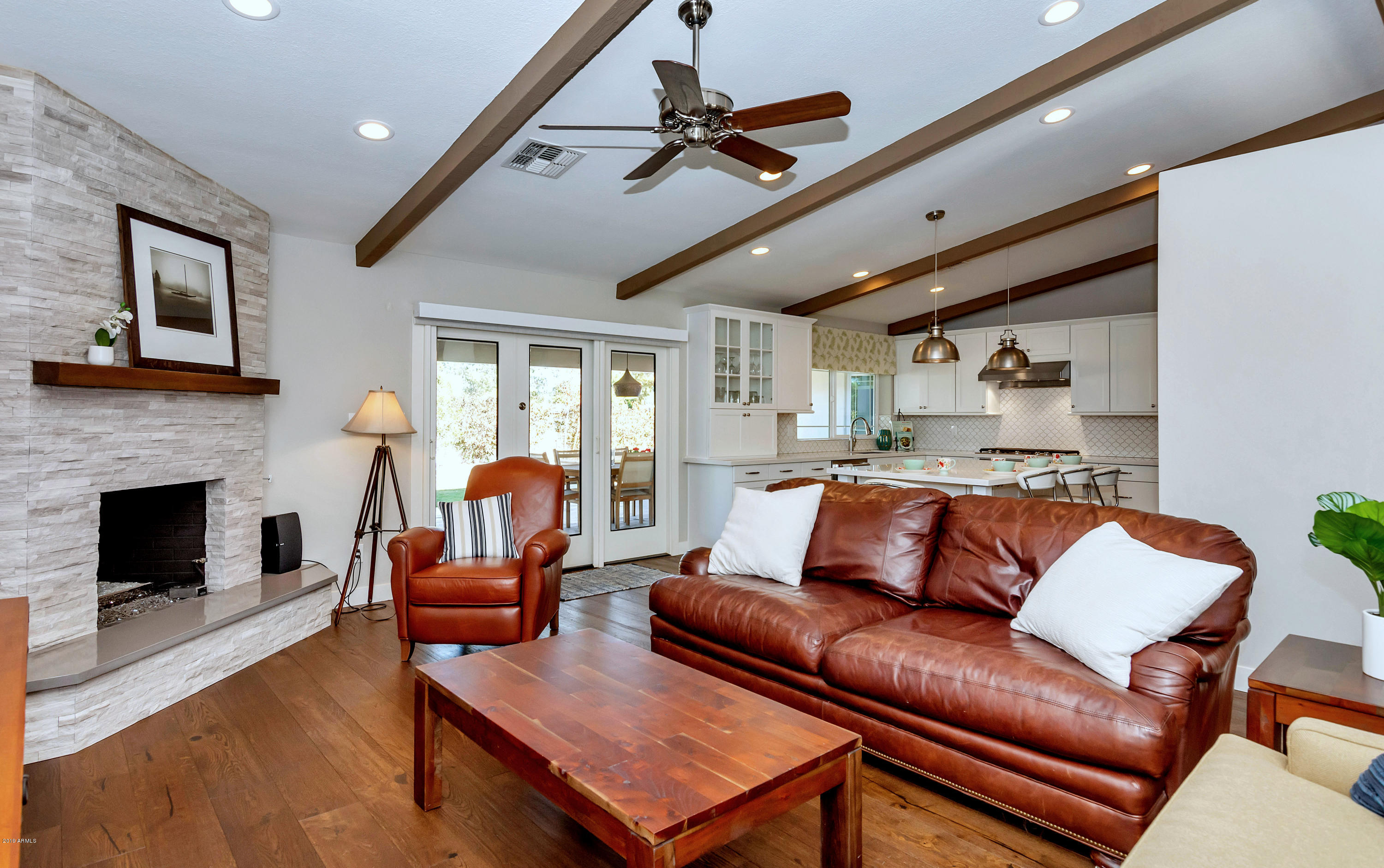 136 West Southern Hills Road Phoenix, AZ 85023 - Photo 13 of 39 Family Room