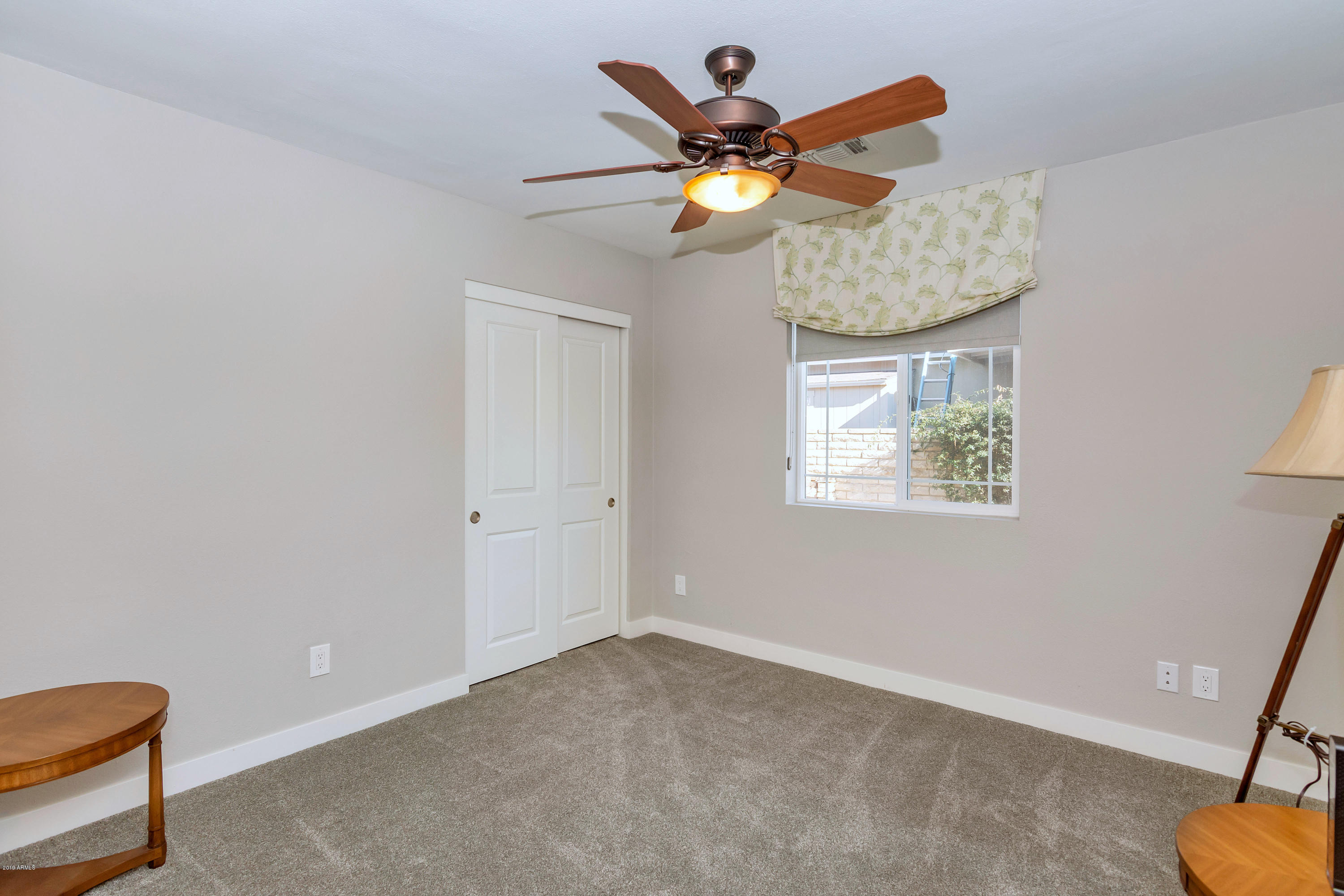 136 West Southern Hills Road Phoenix, AZ 85023 - Photo 21 of 39 Bedroom 3