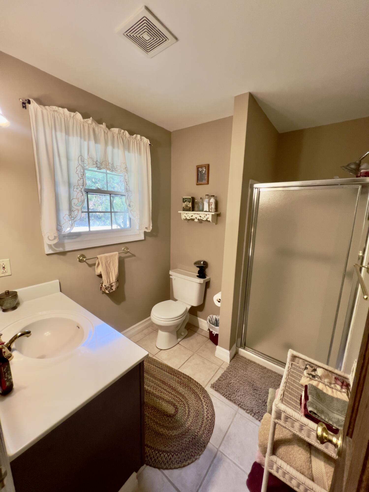 14705 Woodbridge Road Camden, MI 49232 - Photo 18 of 34 IMG_3893(1)