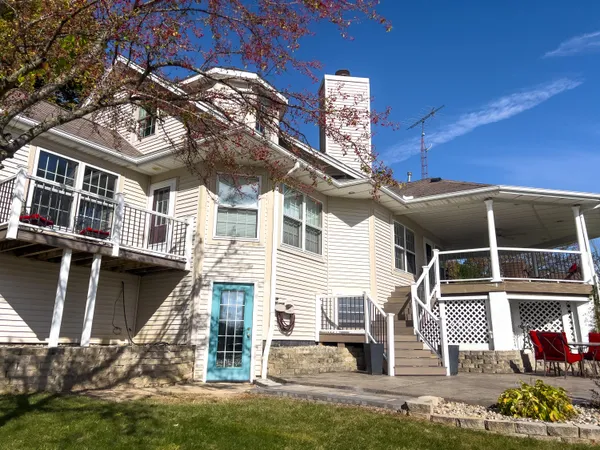$799,000 | 14705 Woodbridge Road, Camden, MI 49232