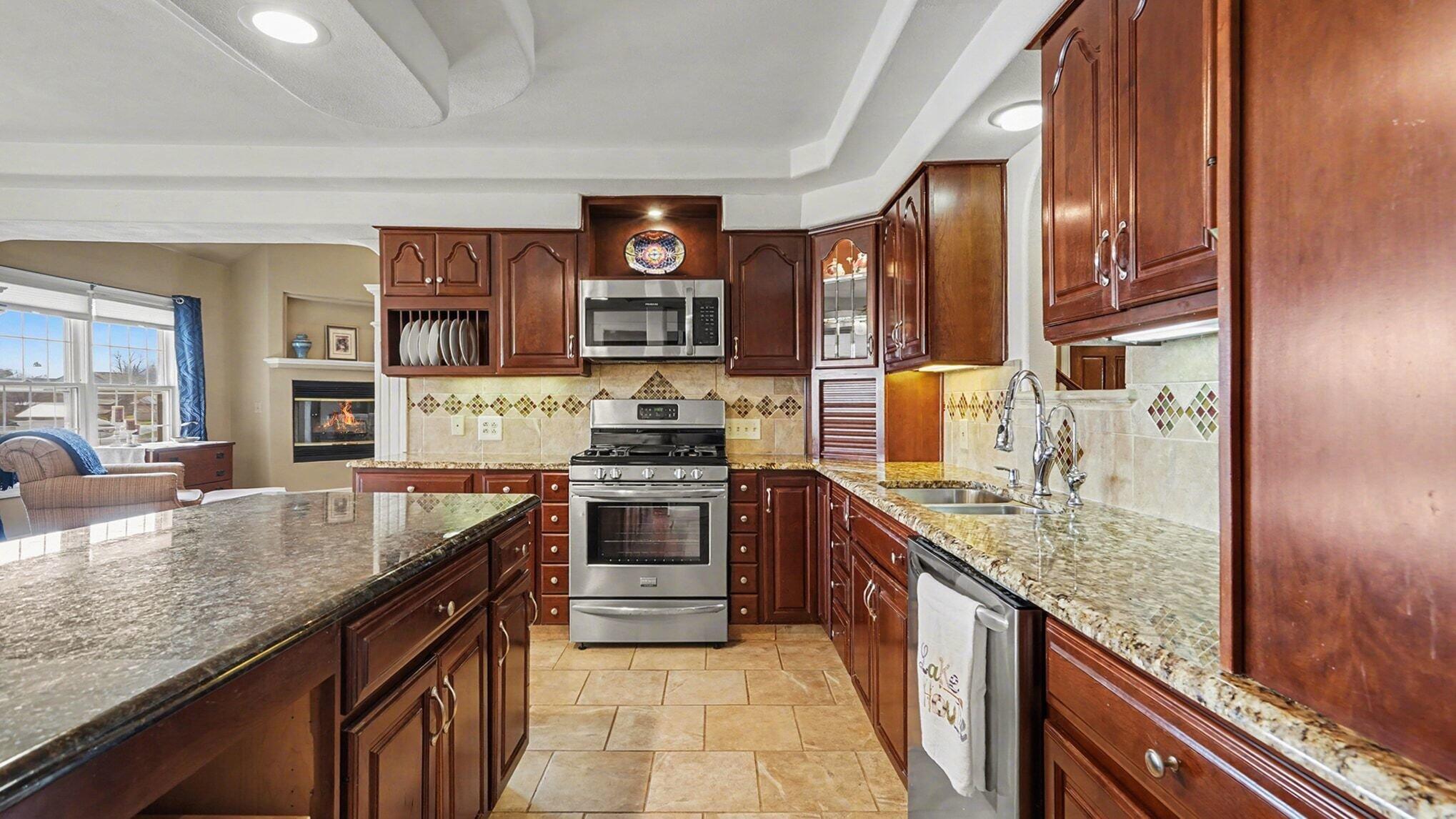 14705 Woodbridge Road Camden, MI 49232 - Photo 7 of 61 008_file_4940