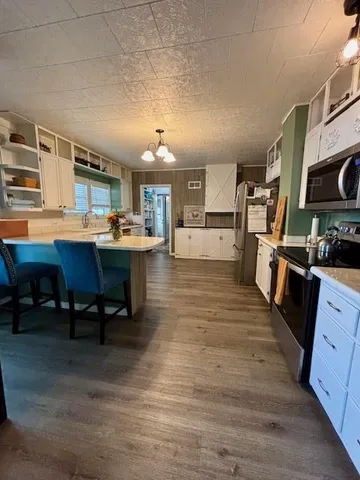 $279,500 | 217 South 5th Street, Burlington, KS 66839