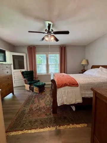 $279,500 | 217 South 5th Street, Burlington, KS 66839