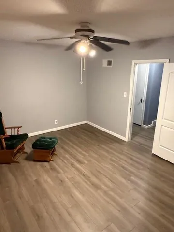 $279,500 | 217 South 5th Street, Burlington, KS 66839