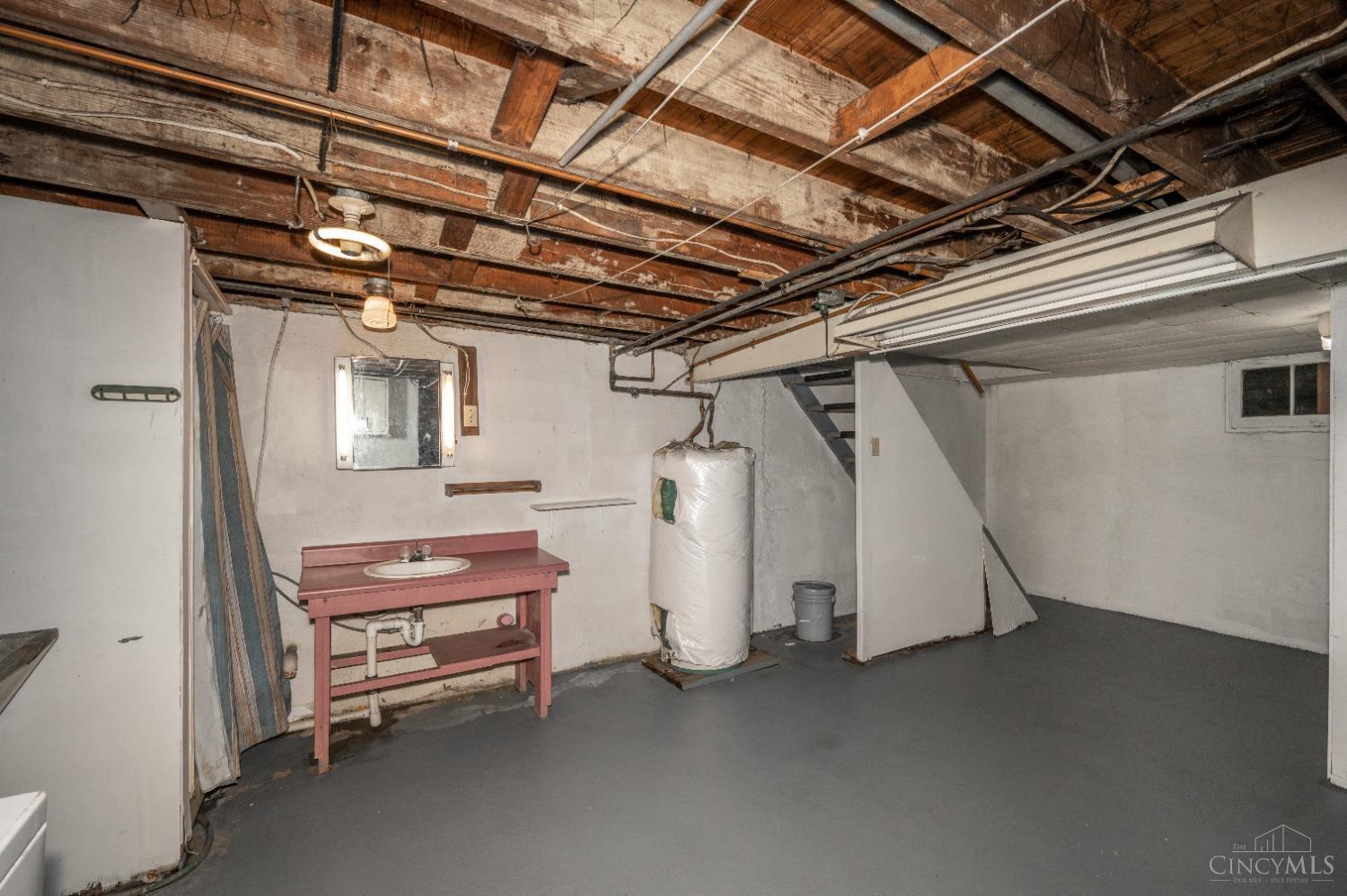 1614 Smith Road Hamilton, OH 45013 - Photo 27 of 40 Gallery Image 27