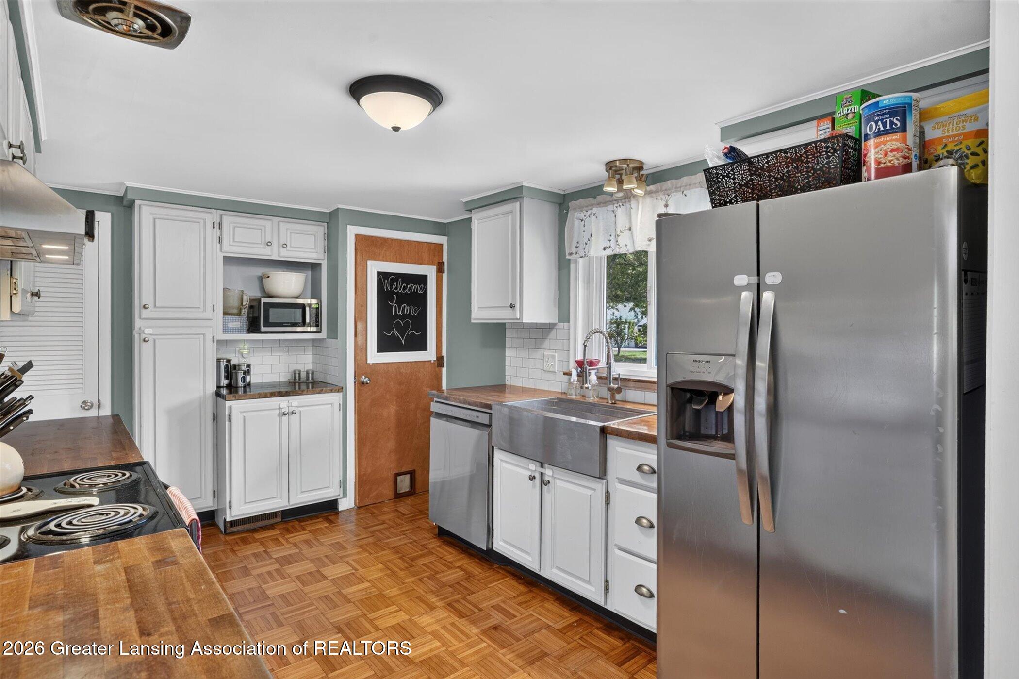2578 Pine Tree Road Holt, MI 48842 - Photo 13 of 52 Kitchen