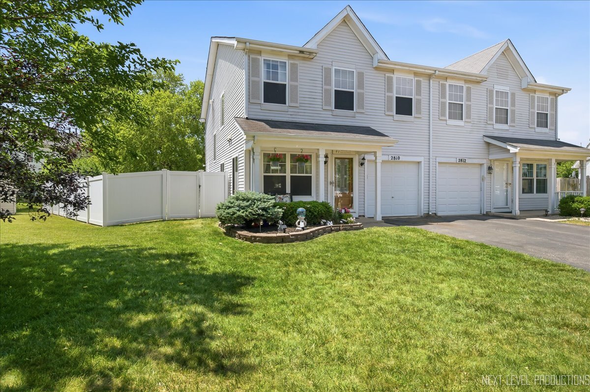 2810 Ledgestone Court Naperville, IL 60564 - Photo 1 of 36