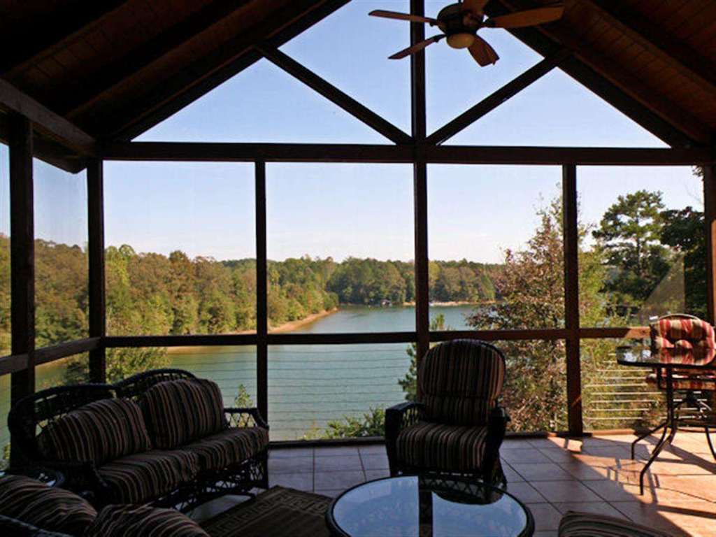 309 Stardust Lane Seneca, SC 29672 - Photo 9 of 25 Gallery Image 9