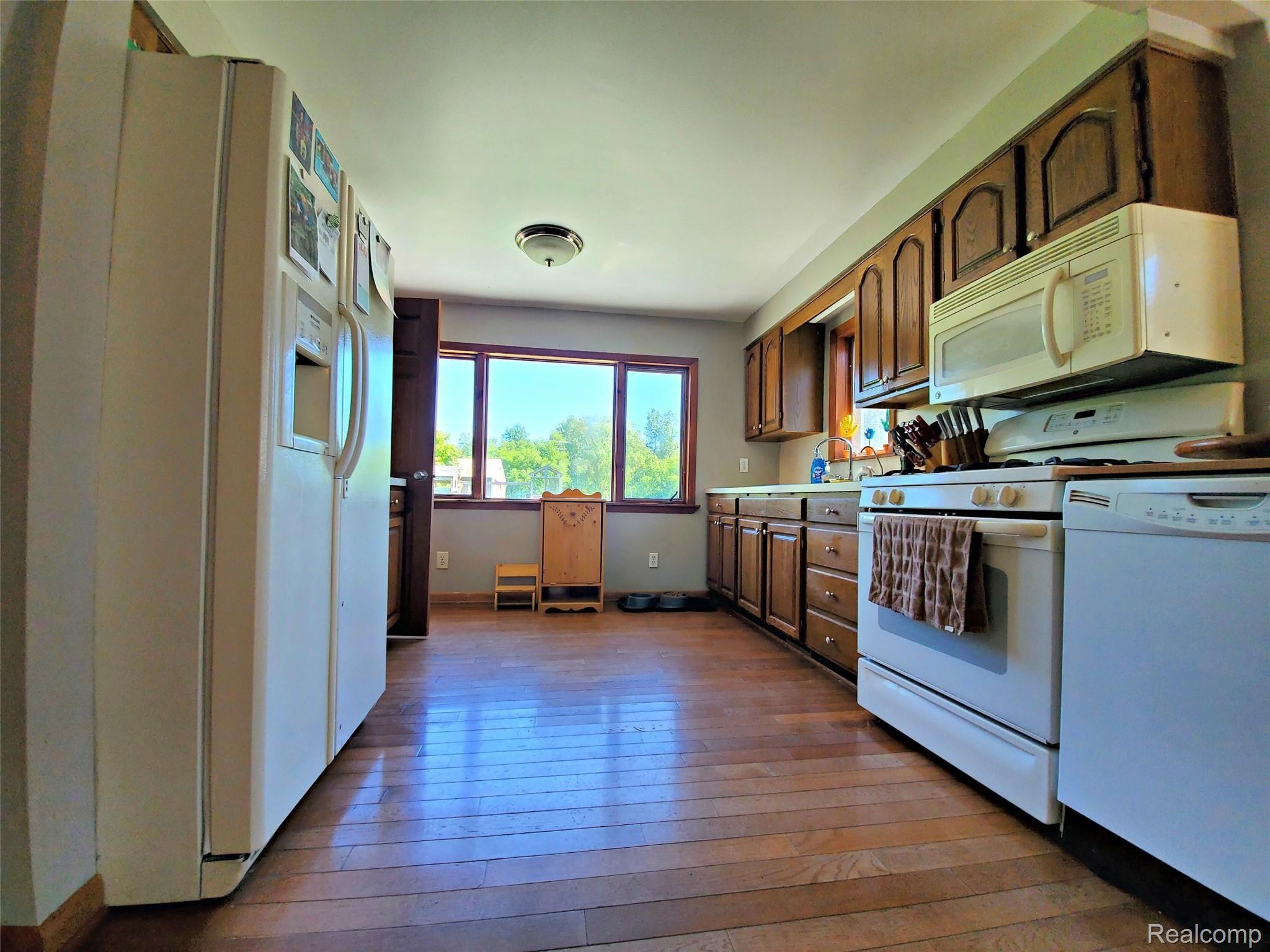 2405 South Vassar Road Davison, MI 48423 - Photo 20 of 54 20.jpg