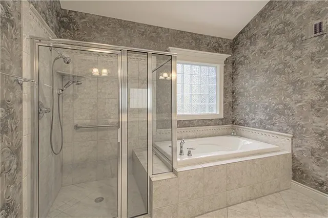 $849,900 | 4217 West 114th Street, Leawood, KS 66211