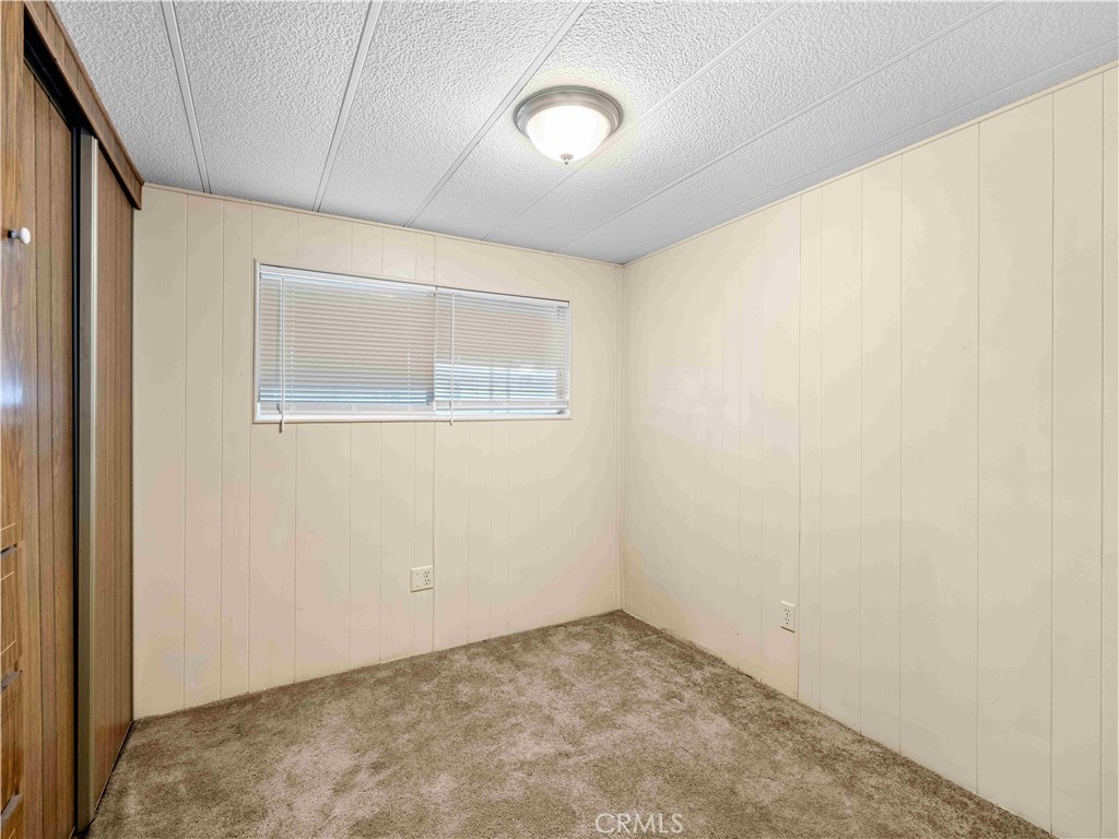 11414 Serra Road, Unit 46 Apple Valley, CA 92308 - Photo 11 of 22 a view of an empty room