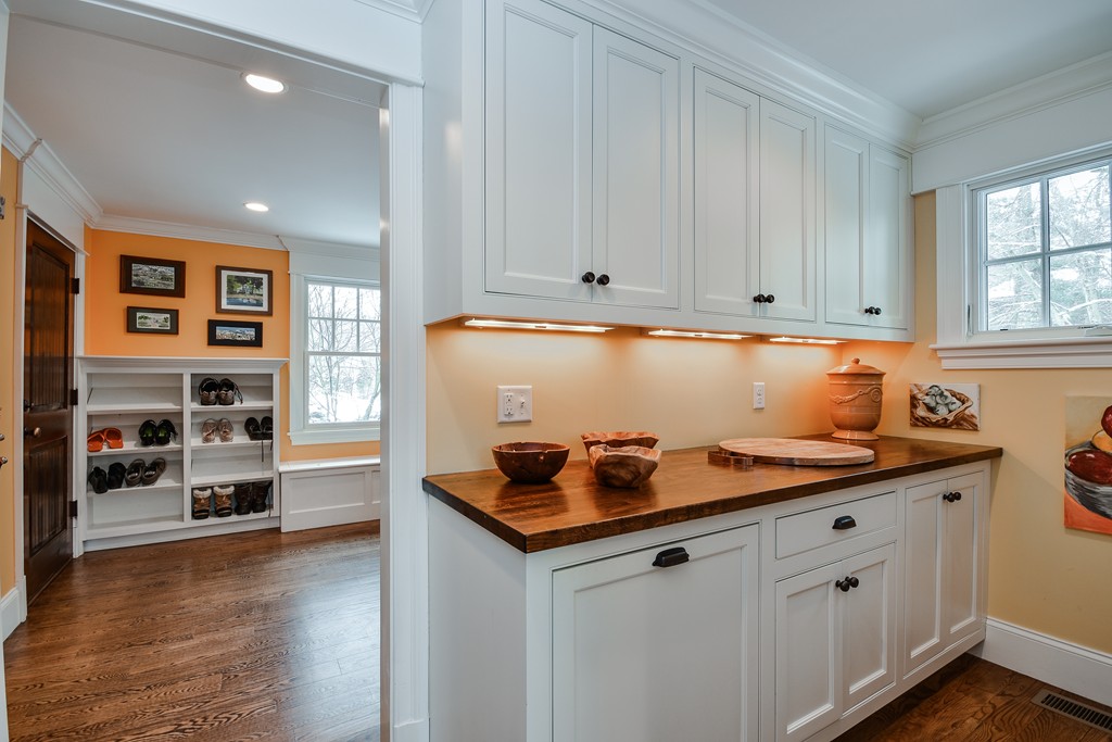 51 Yorkshire Road Dover, MA 02030 - Photo 19 of 30 Gallery Image 19