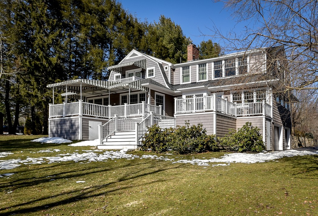 51 Yorkshire Road Dover, MA 02030 - Photo 4 of 30 Gallery Image 4