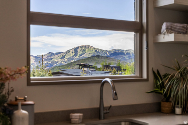 140 West Vista Road Kamas, UT 84036 - Photo 80 of 101 Large window framing a prominent mountain landscape